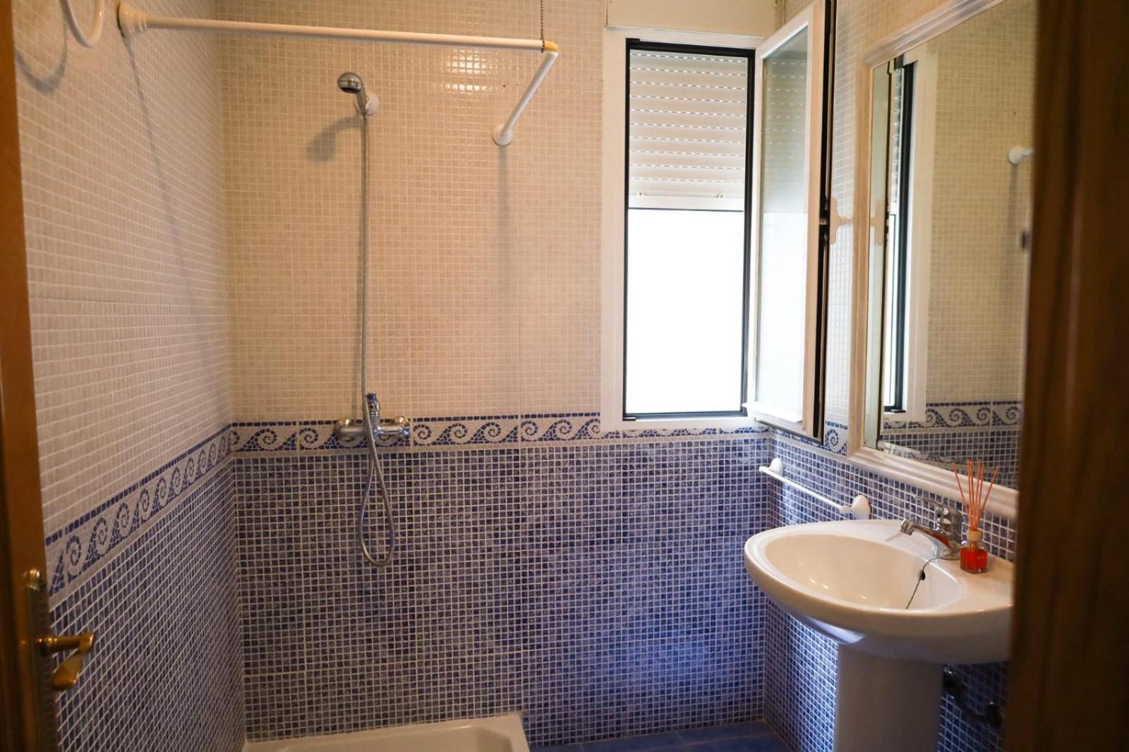 Hospedium Dlj Arjona Centro I Apartment Екстериор снимка