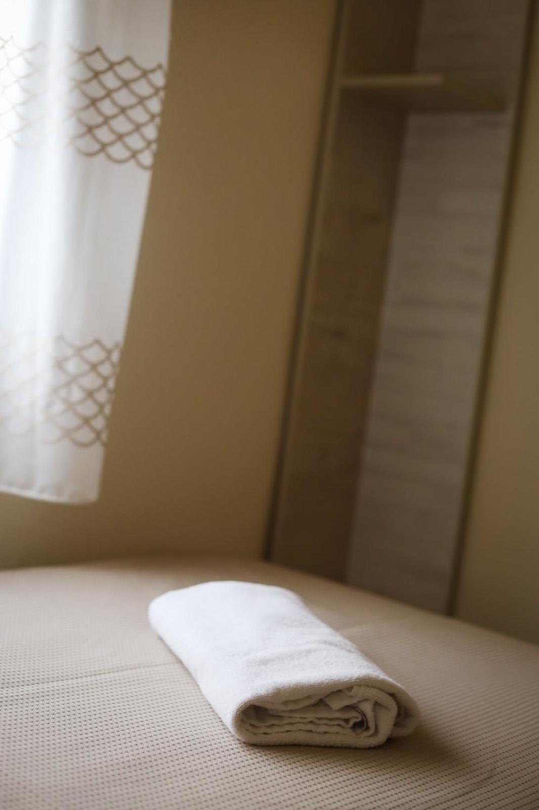 Hospedium Dlj Arjona Centro I Apartment Екстериор снимка